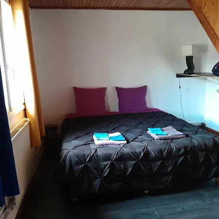 A La Campagne, Jardin, A 7 Min Guest house 3*
